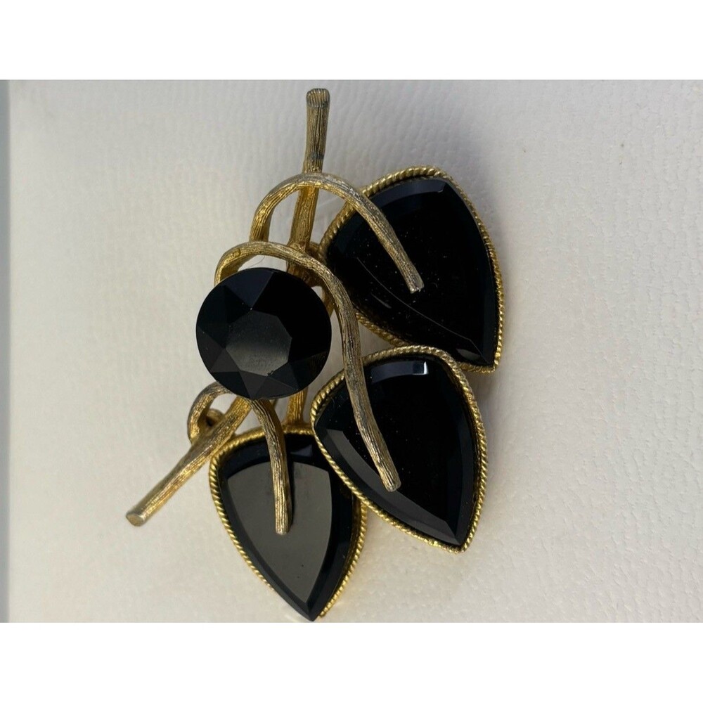 Vintage CAPRI Brooch Pin Black  Glass Goldtone Leaf Branch  2”
